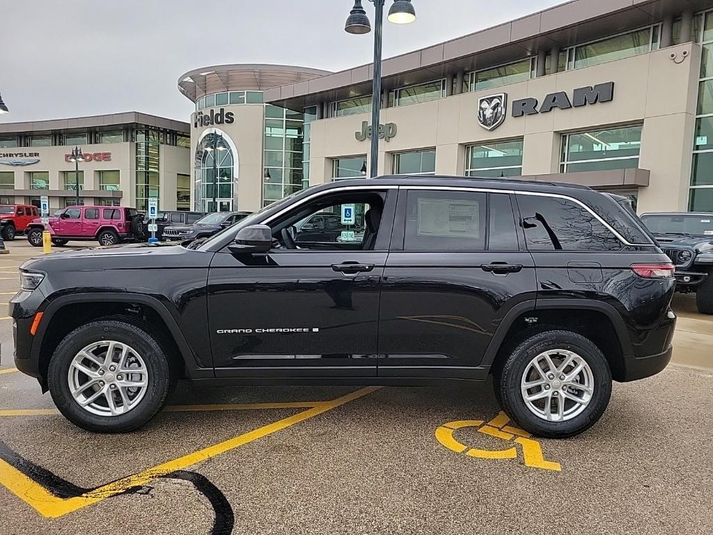 new 2025 Jeep Grand Cherokee car, priced at $39,770