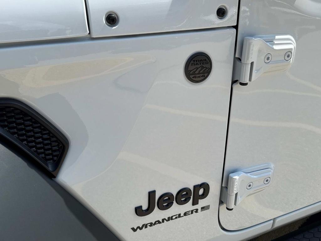 new 2025 Jeep Wrangler car, priced at $50,251