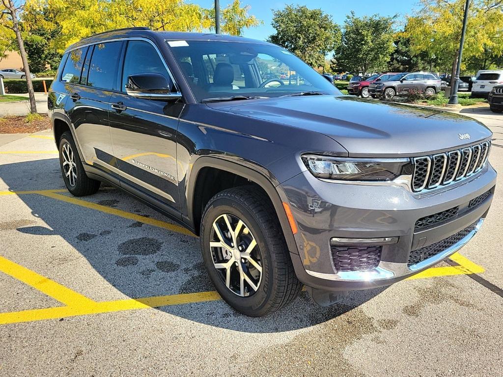 new 2025 Jeep Grand Cherokee L car, priced at $51,385