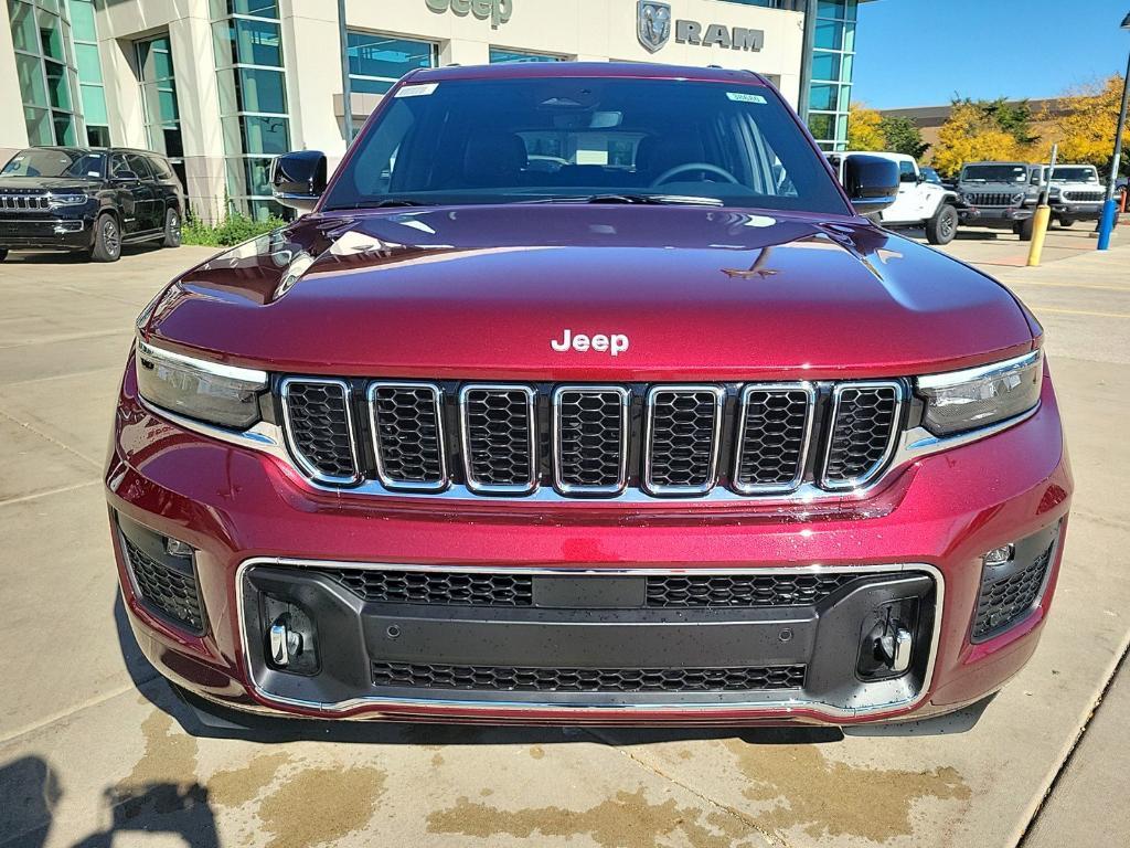 new 2025 Jeep Grand Cherokee car, priced at $56,180