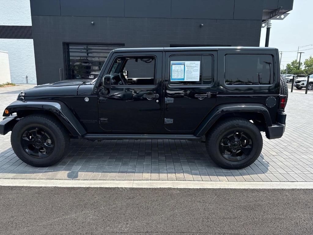 used 2015 Jeep Wrangler Unlimited car, priced at $18,990
