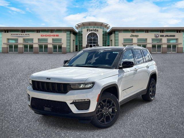 new 2025 Jeep Grand Cherokee car, priced at $48,704