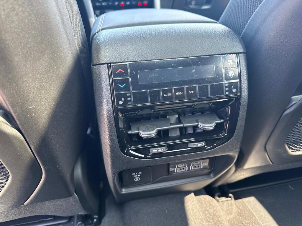 new 2025 Jeep Grand Cherokee L car, priced at $53,742