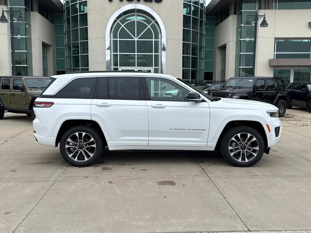 new 2025 Jeep Grand Cherokee car, priced at $56,266