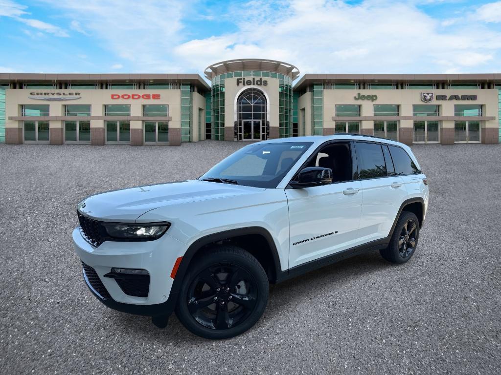 new 2025 Jeep Grand Cherokee car, priced at $51,201