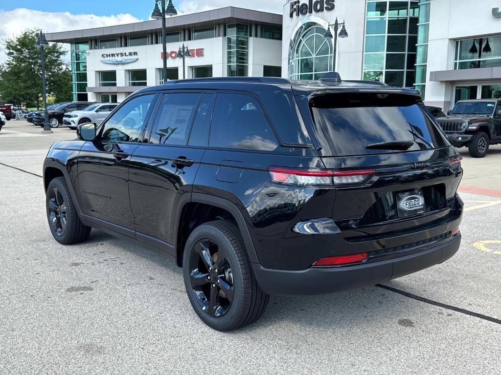 new 2025 Jeep Grand Cherokee car, priced at $51,947