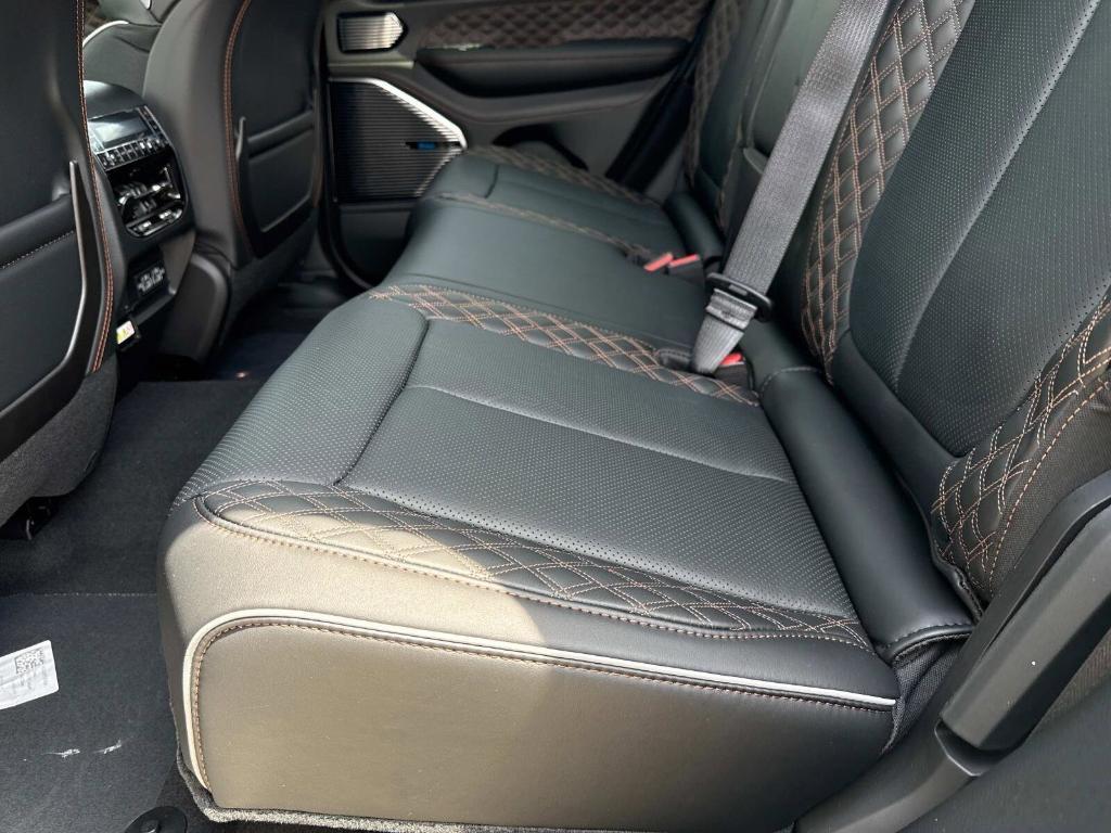new 2025 Jeep Grand Cherokee car, priced at $63,184