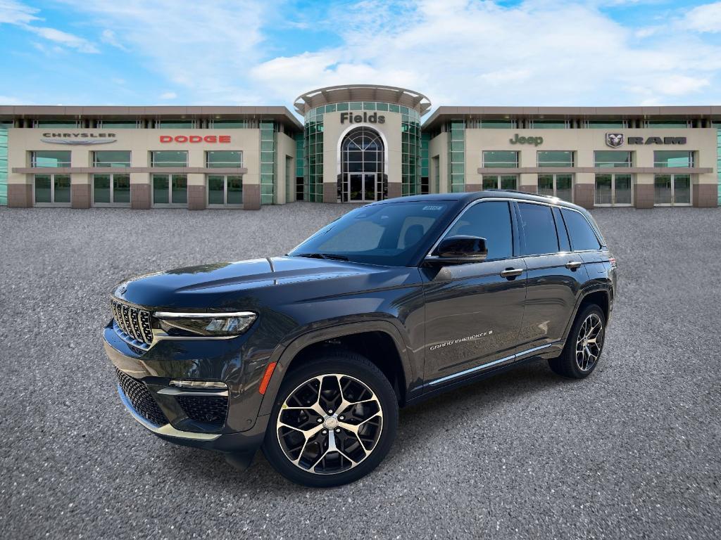 new 2025 Jeep Grand Cherokee car, priced at $61,040