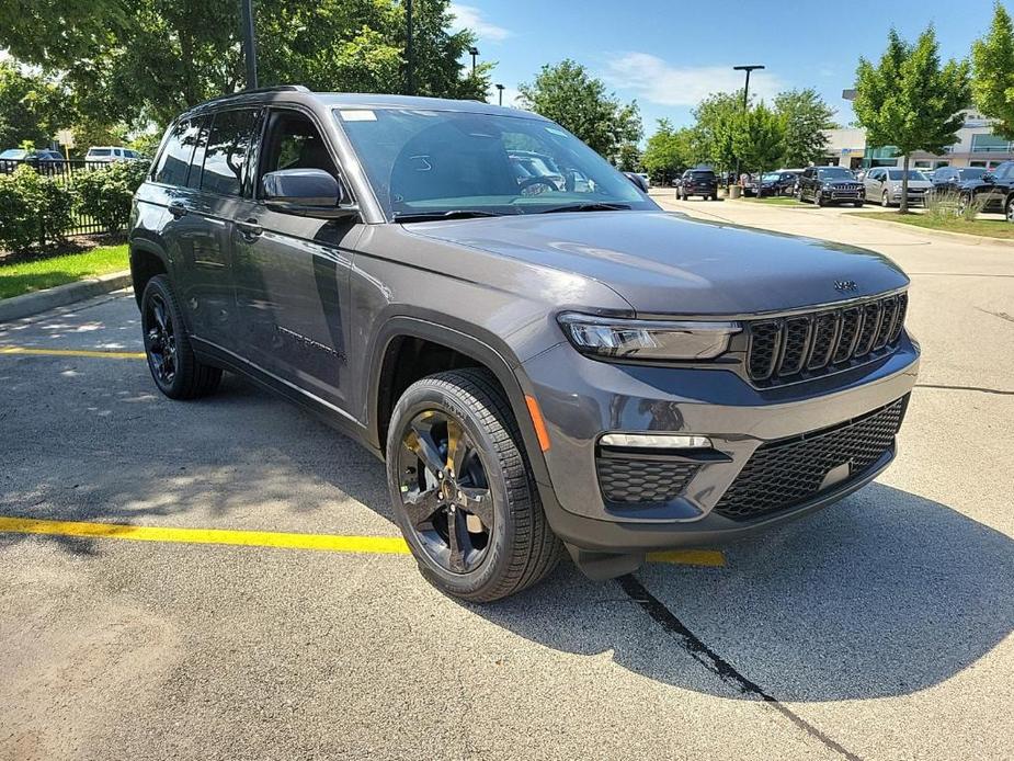 new 2024 Jeep Grand Cherokee car, priced at $46,335