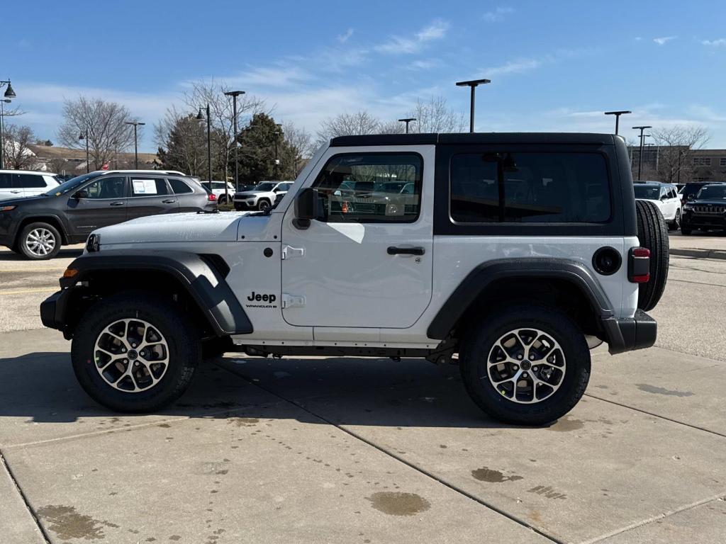 new 2025 Jeep Wrangler car, priced at $43,900