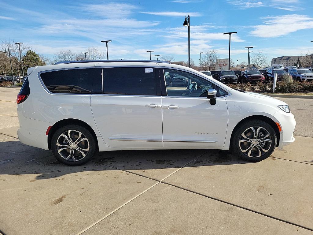 new 2025 Chrysler Pacifica car, priced at $54,653