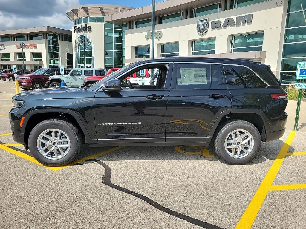 new 2024 Jeep Grand Cherokee car, priced at $38,765