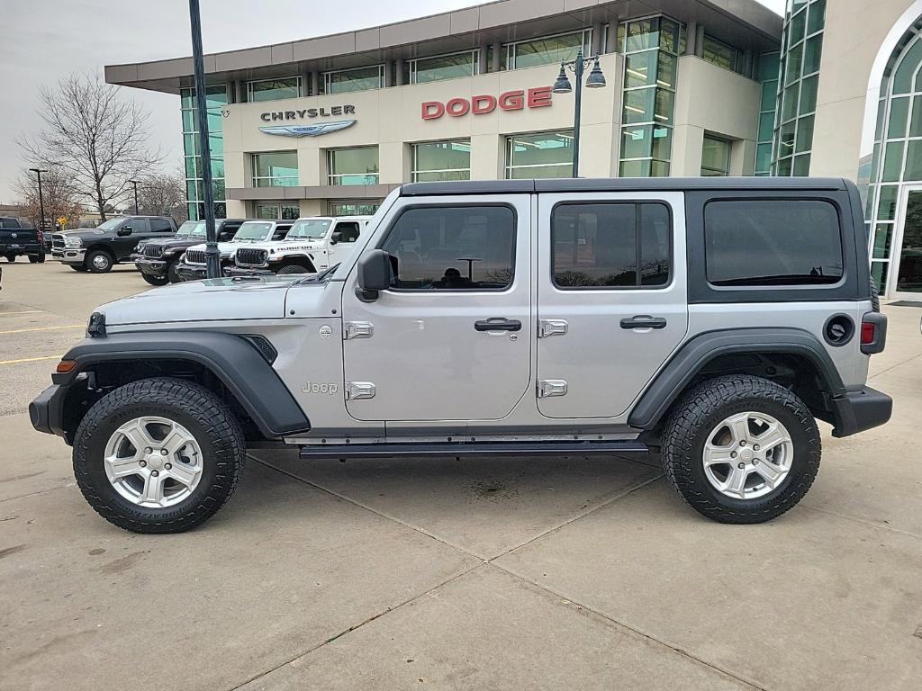 used 2021 Jeep Wrangler Unlimited car, priced at $30,788