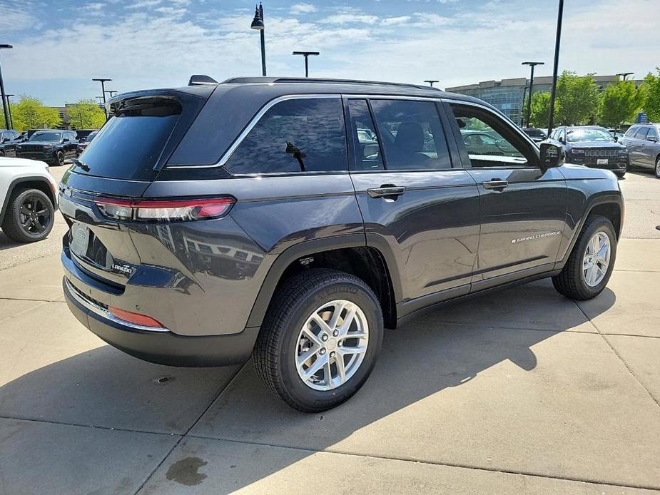 new 2024 Jeep Grand Cherokee car, priced at $40,970