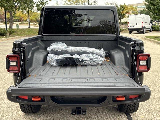 new 2025 Jeep Gladiator car, priced at $59,965