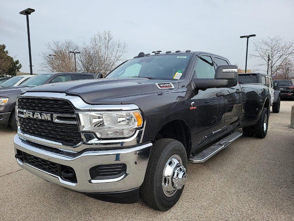new 2024 Ram 3500 car, priced at $67,123