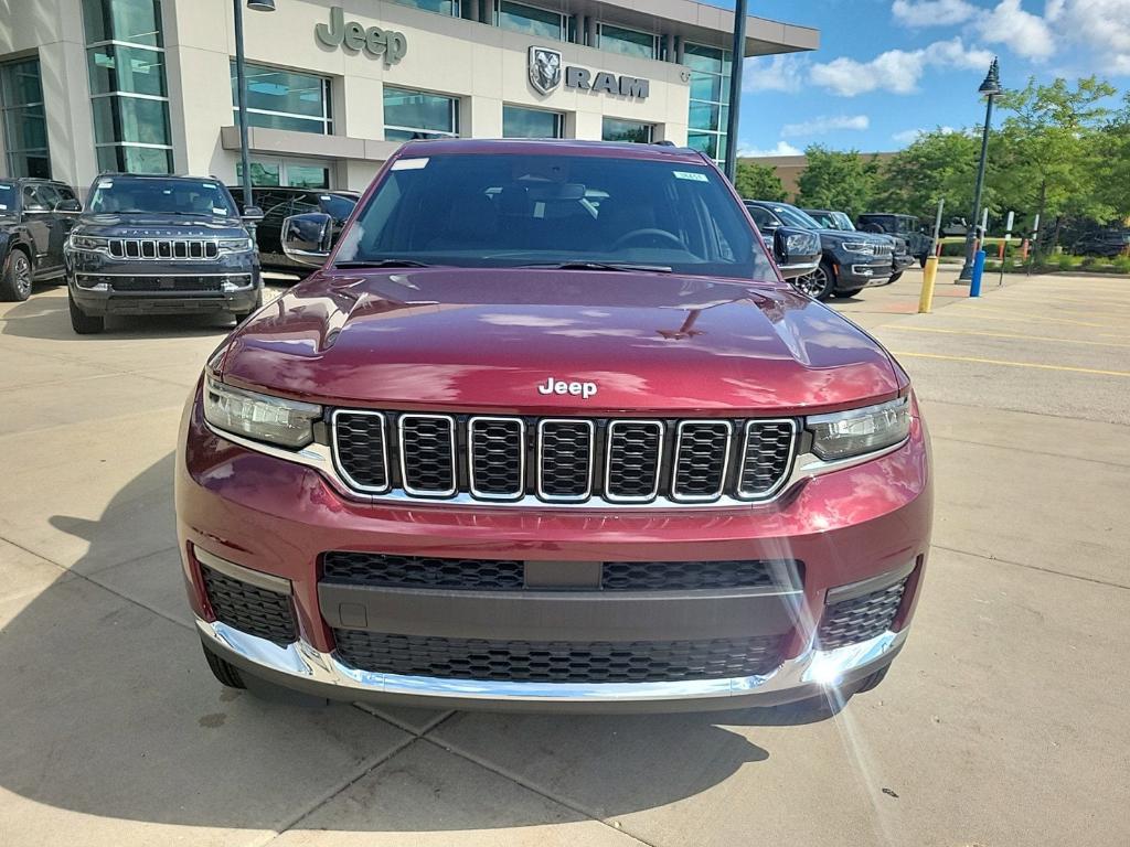 new 2024 Jeep Grand Cherokee L car, priced at $45,210