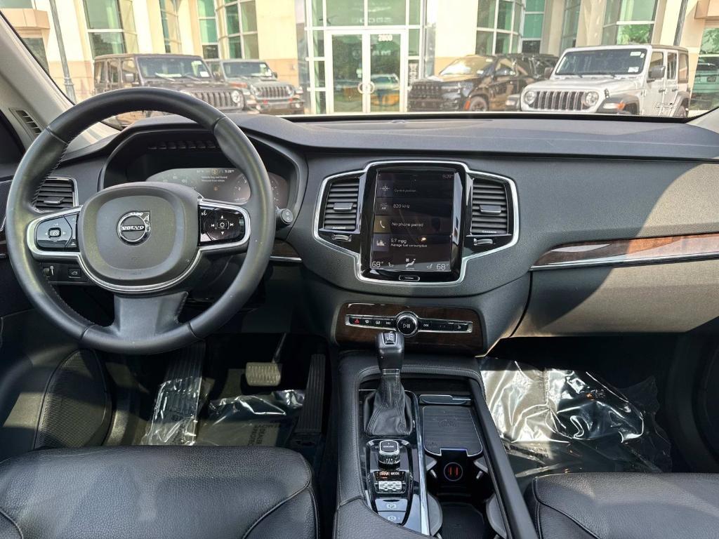 used 2016 Volvo XC90 car, priced at $15,990