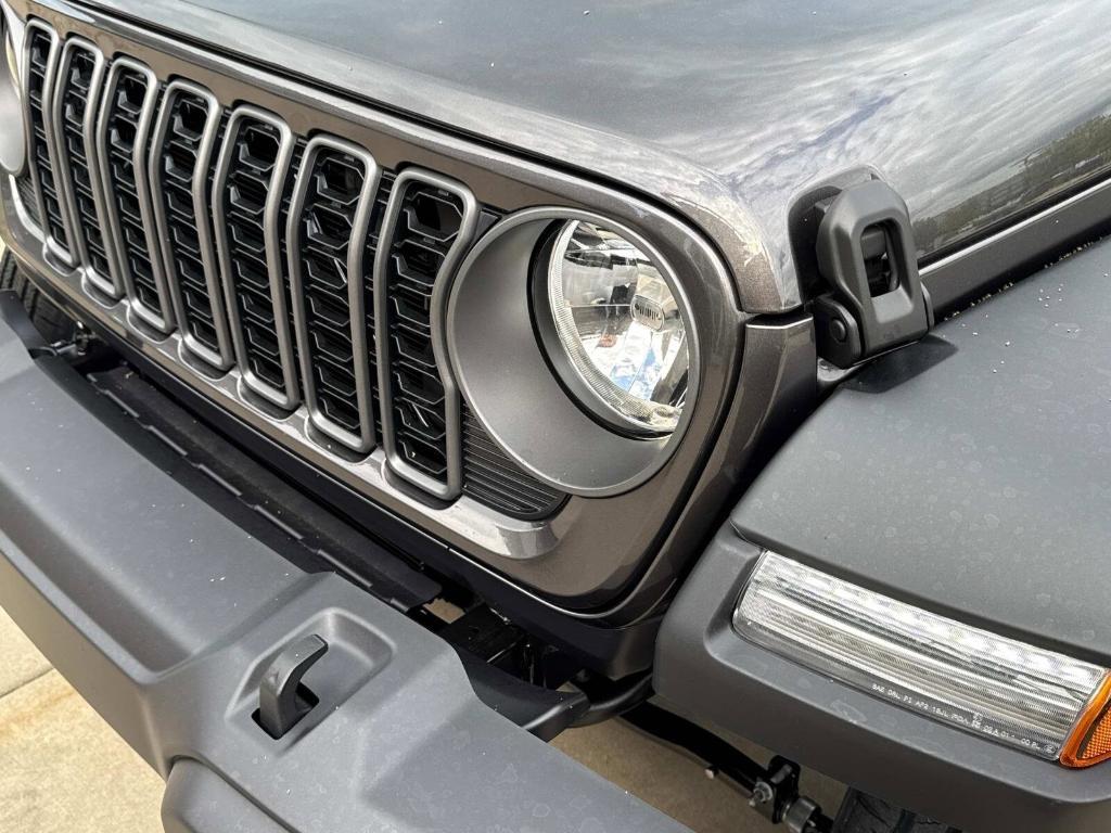 new 2025 Jeep Wrangler 4xe car, priced at $54,070