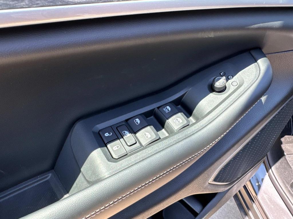 new 2025 Jeep Grand Cherokee L car, priced at $56,362
