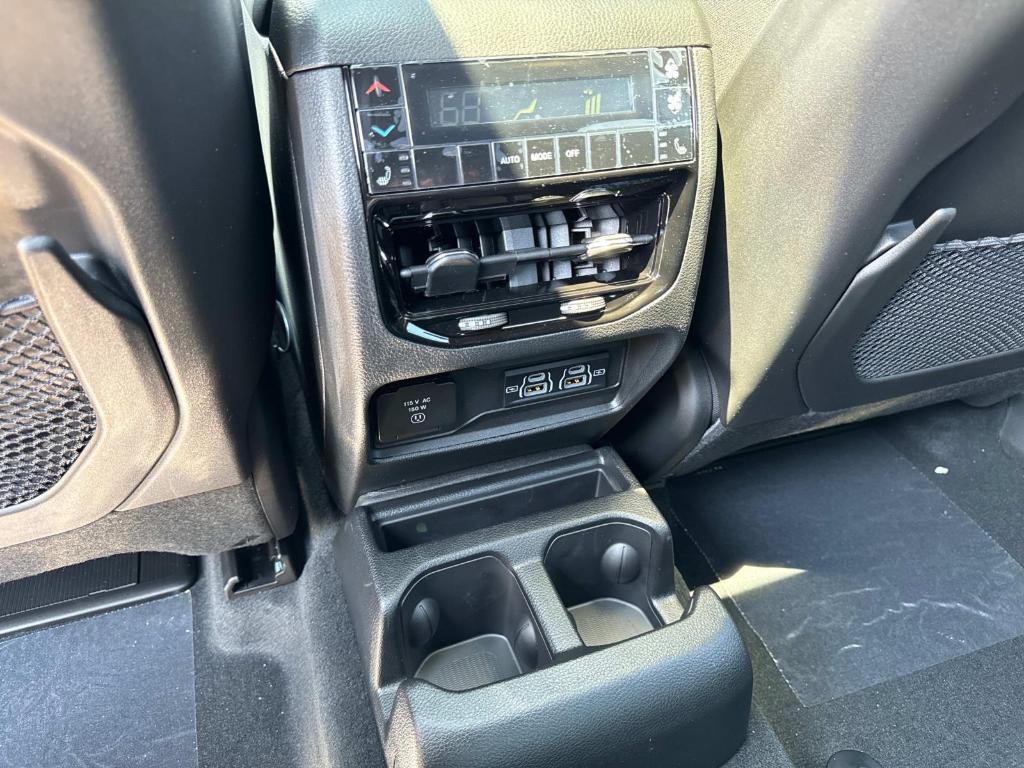 new 2025 Jeep Grand Cherokee L car, priced at $56,362