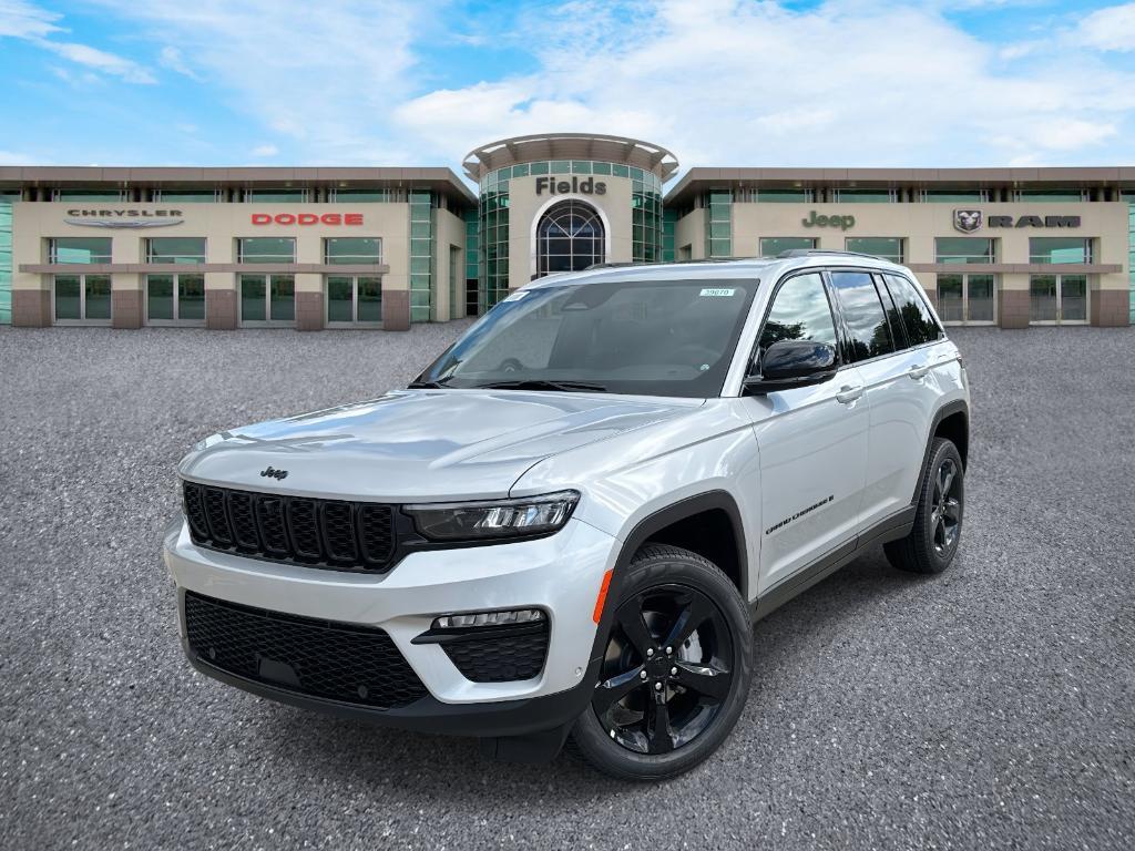 new 2025 Jeep Grand Cherokee car, priced at $53,571