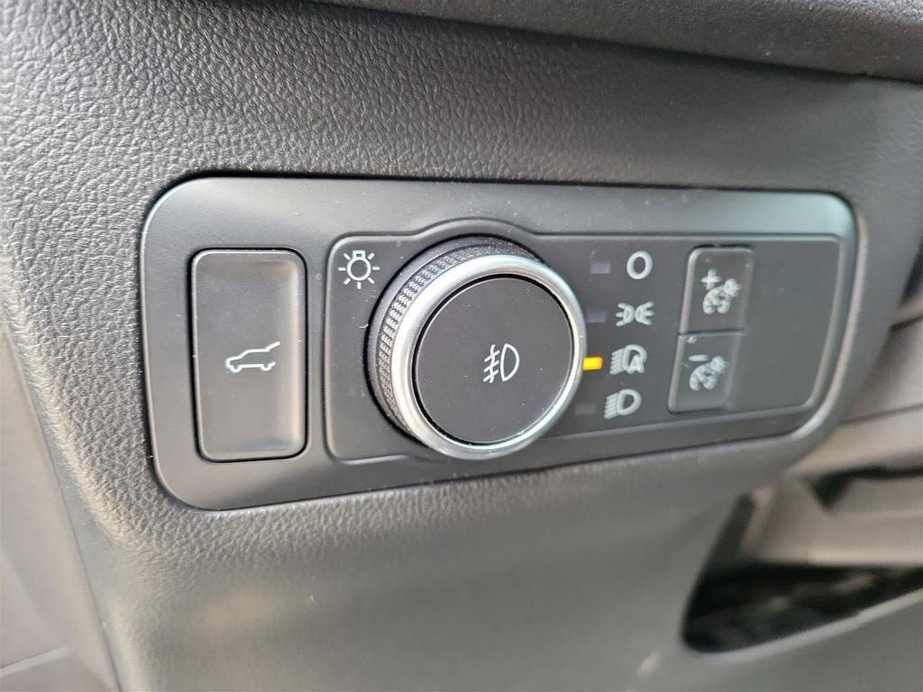 used 2022 Ford Escape car, priced at $24,990