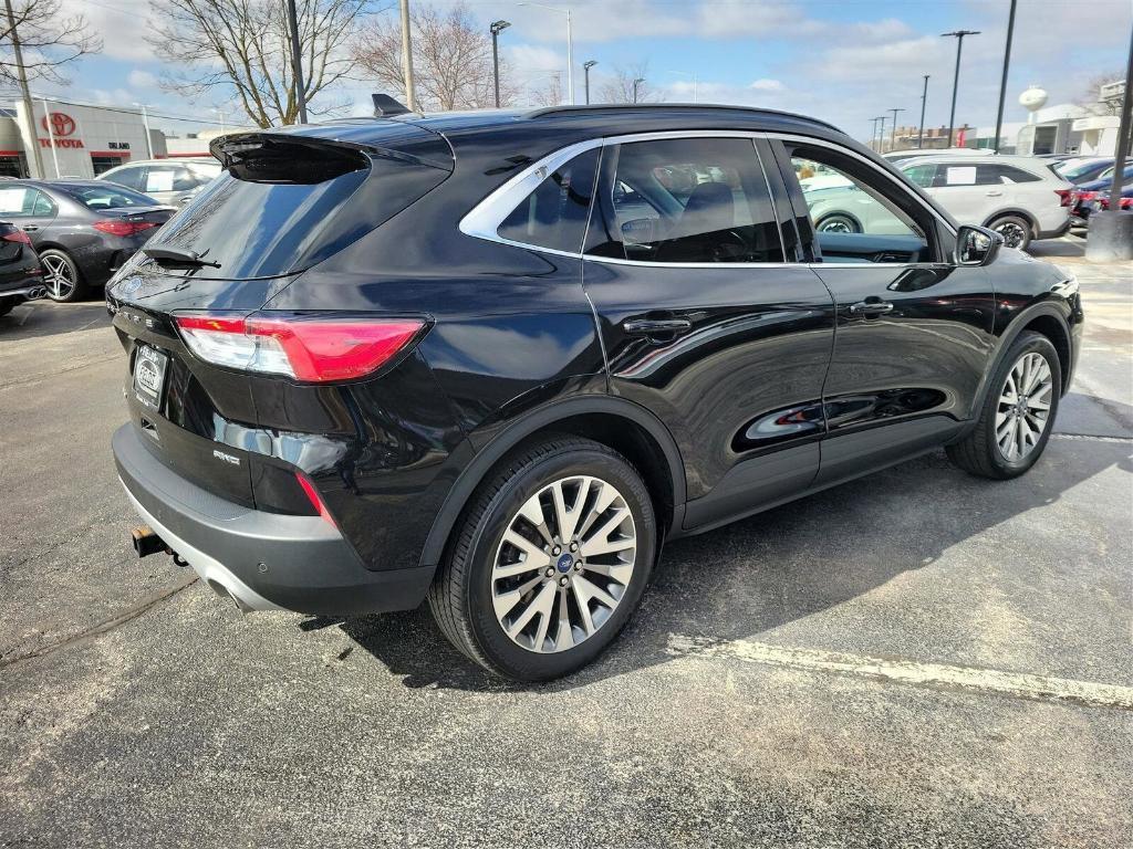 used 2022 Ford Escape car, priced at $25,990