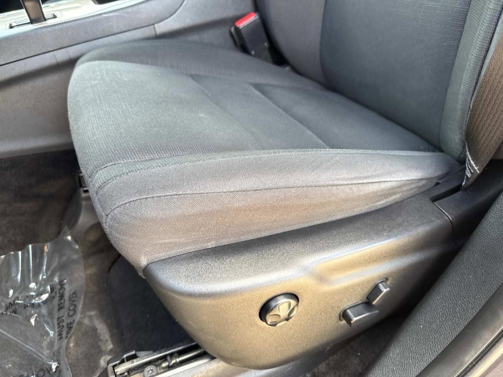 used 2015 Jeep Grand Cherokee car, priced at $12,607