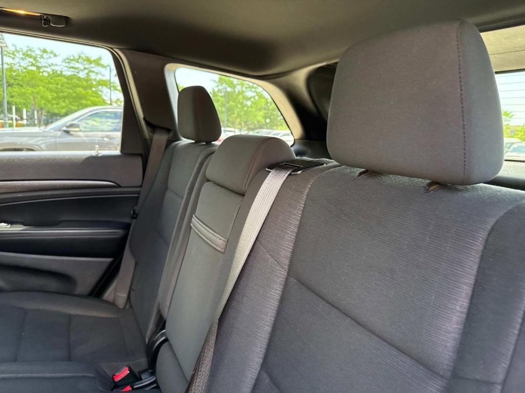 used 2015 Jeep Grand Cherokee car, priced at $12,607