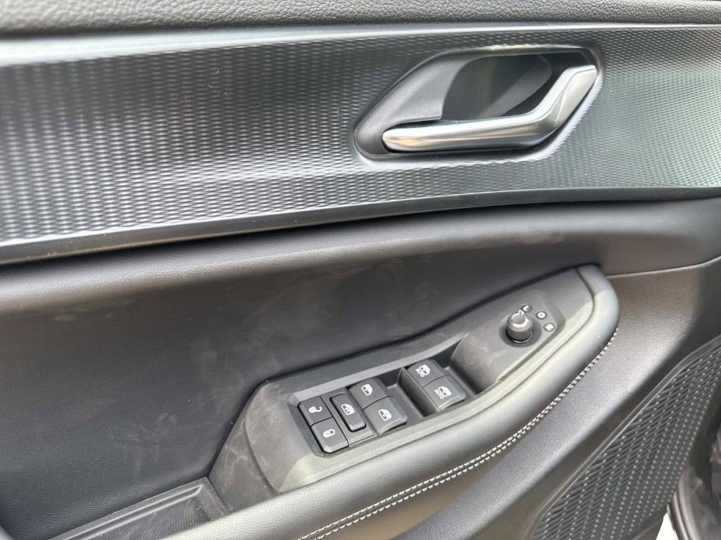 new 2025 Jeep Grand Cherokee car, priced at $43,855