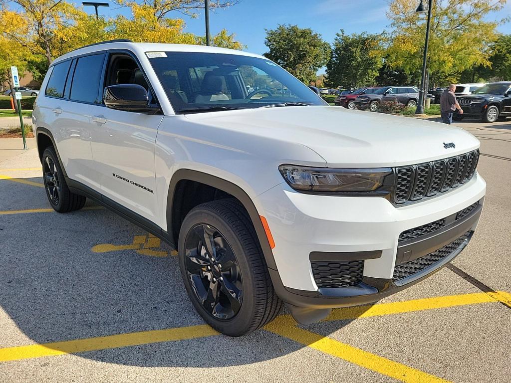 new 2025 Jeep Grand Cherokee L car, priced at $45,380