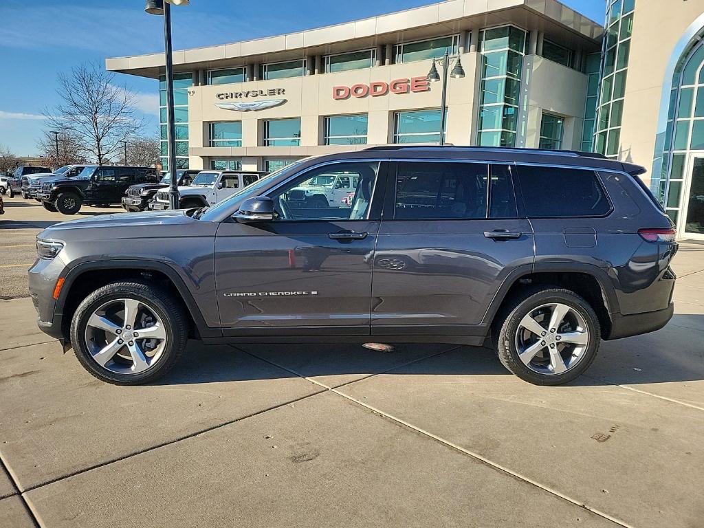 used 2021 Jeep Grand Cherokee L car, priced at $31,688