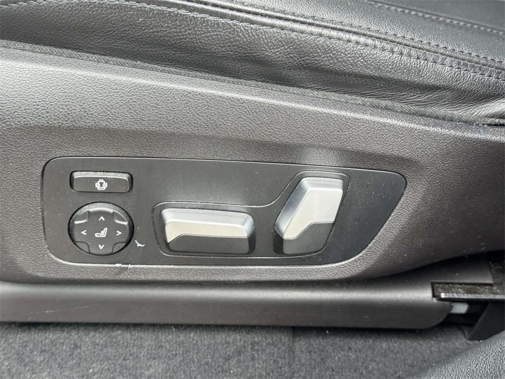 used 2021 BMW X4 car, priced at $36,498