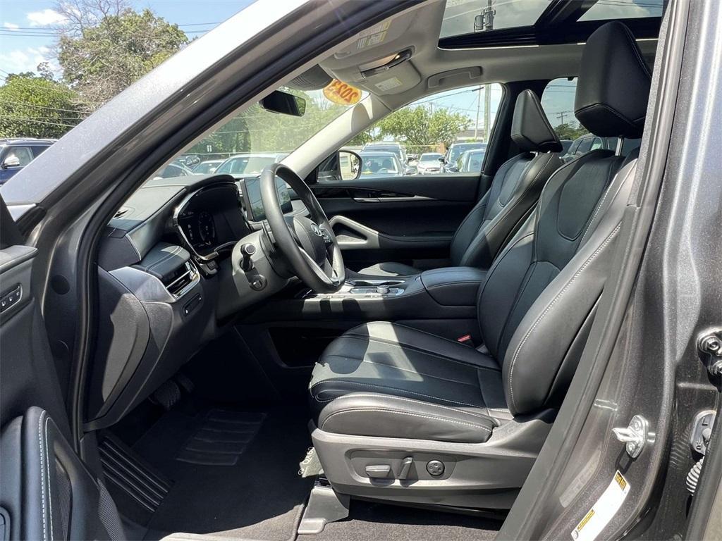 used 2023 INFINITI QX60 car, priced at $41,298
