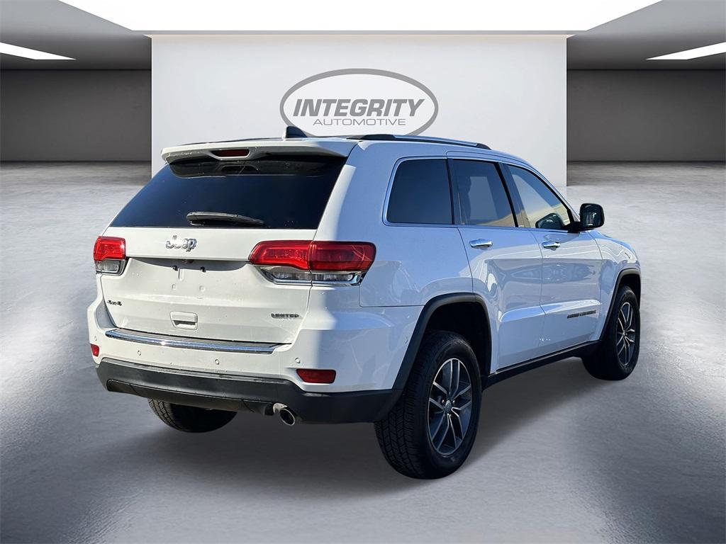 used 2018 Jeep Grand Cherokee car, priced at $17,398