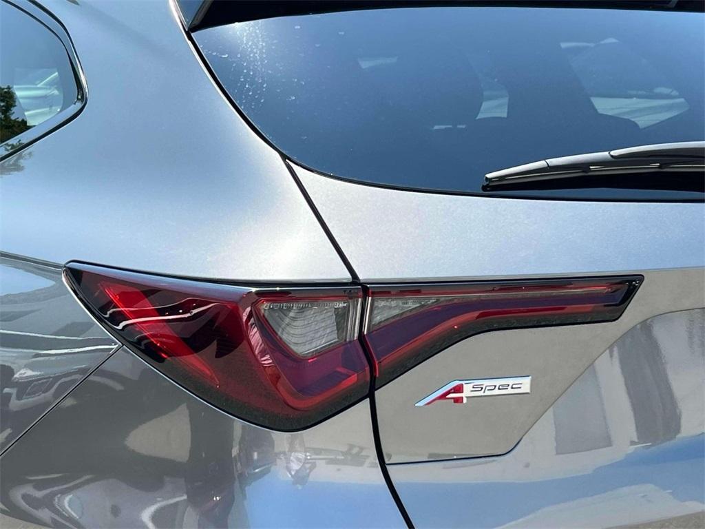 used 2024 Acura MDX car, priced at $44,898
