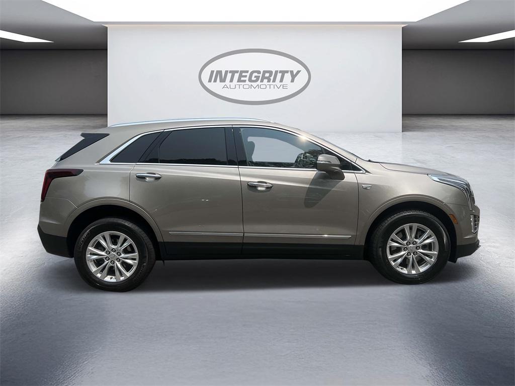 used 2022 Cadillac XT5 car, priced at $26,798