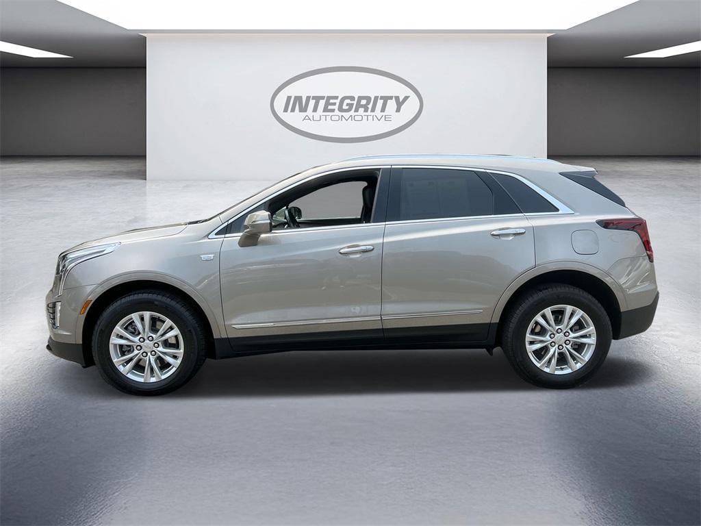 used 2022 Cadillac XT5 car, priced at $26,798