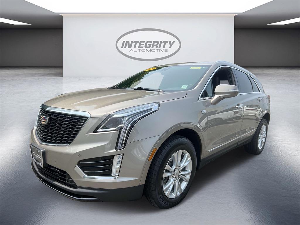 used 2022 Cadillac XT5 car, priced at $26,798