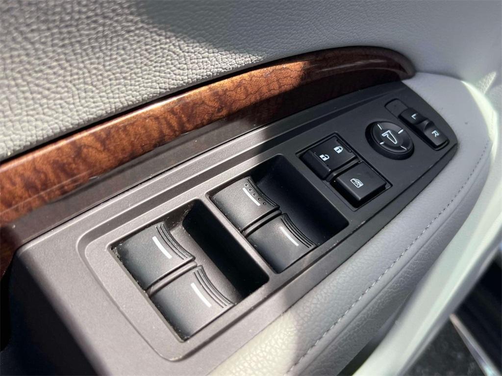 used 2019 Acura MDX car, priced at $20,298