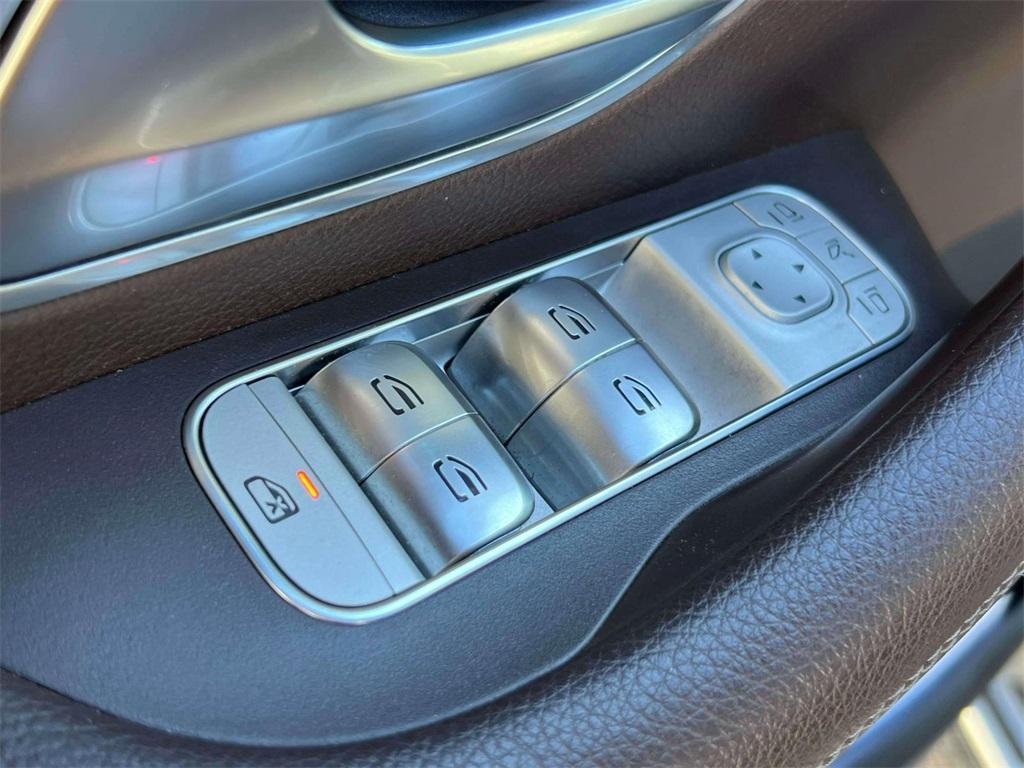used 2022 Mercedes-Benz GLE 450 car, priced at $45,598