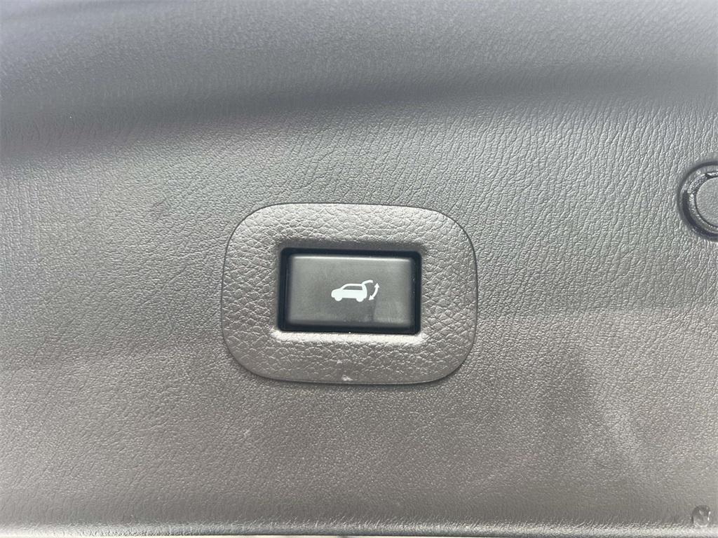 used 2022 INFINITI QX80 car, priced at $42,498
