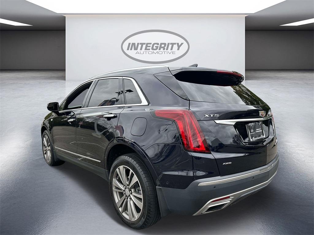 used 2021 Cadillac XT5 car, priced at $28,198