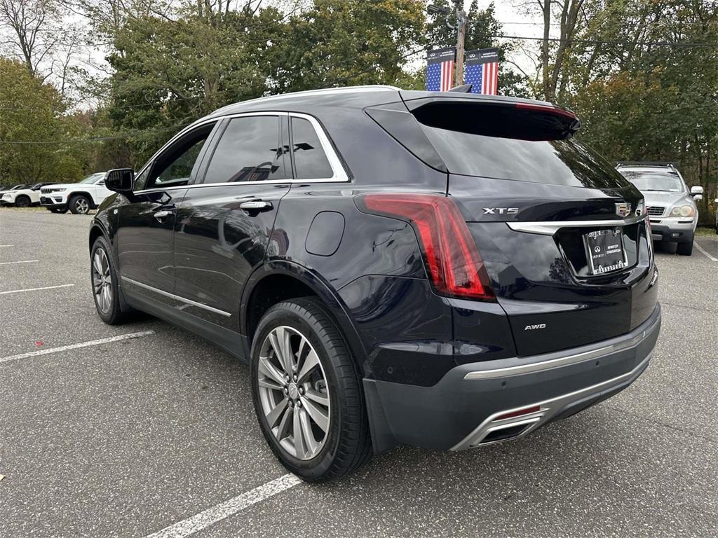 used 2021 Cadillac XT5 car, priced at $28,998