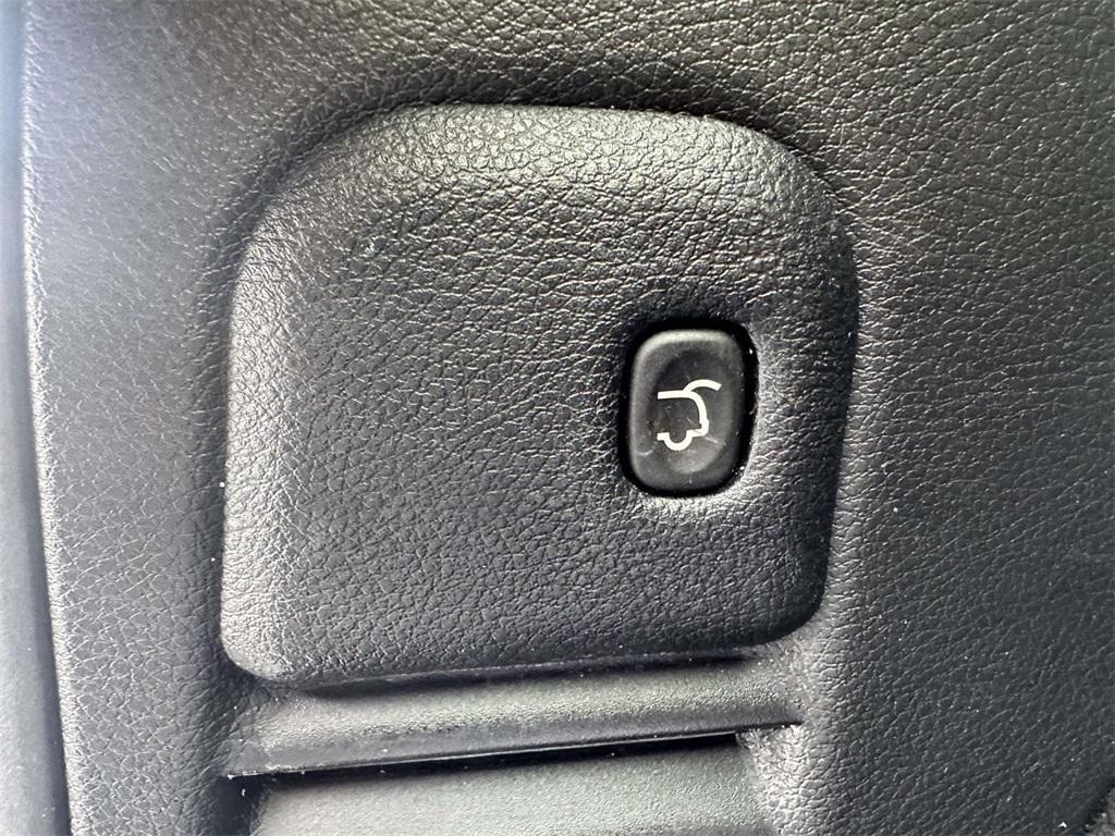 used 2020 Jeep Grand Cherokee car, priced at $20,198