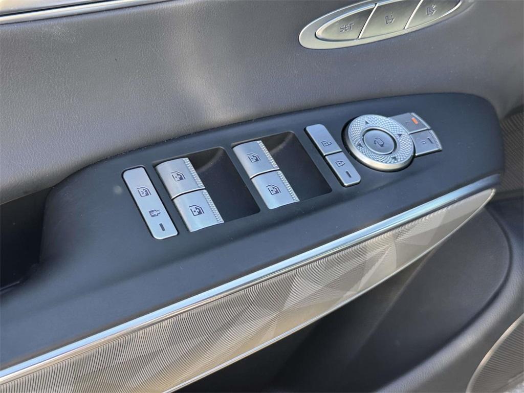 used 2025 Genesis GV70 car, priced at $52,898