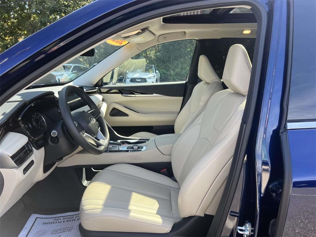 used 2025 INFINITI QX60 car, priced at $38,498