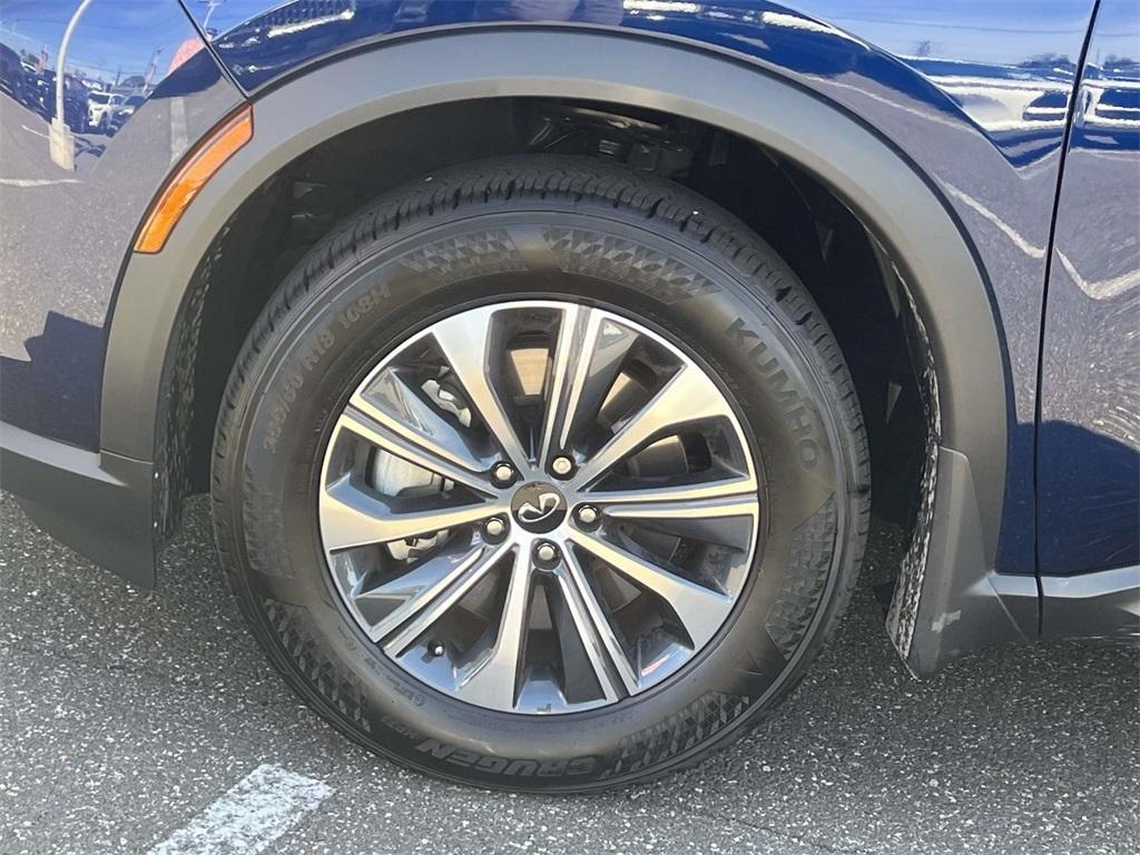 used 2025 INFINITI QX60 car, priced at $38,498