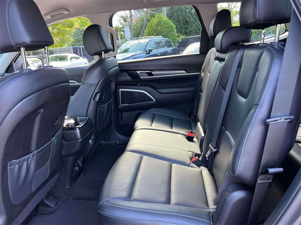 used 2022 Kia Telluride car, priced at $28,398